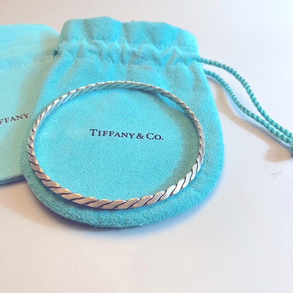 Tiffany & Co. Knife Rope Twist Bangle Bracelet.